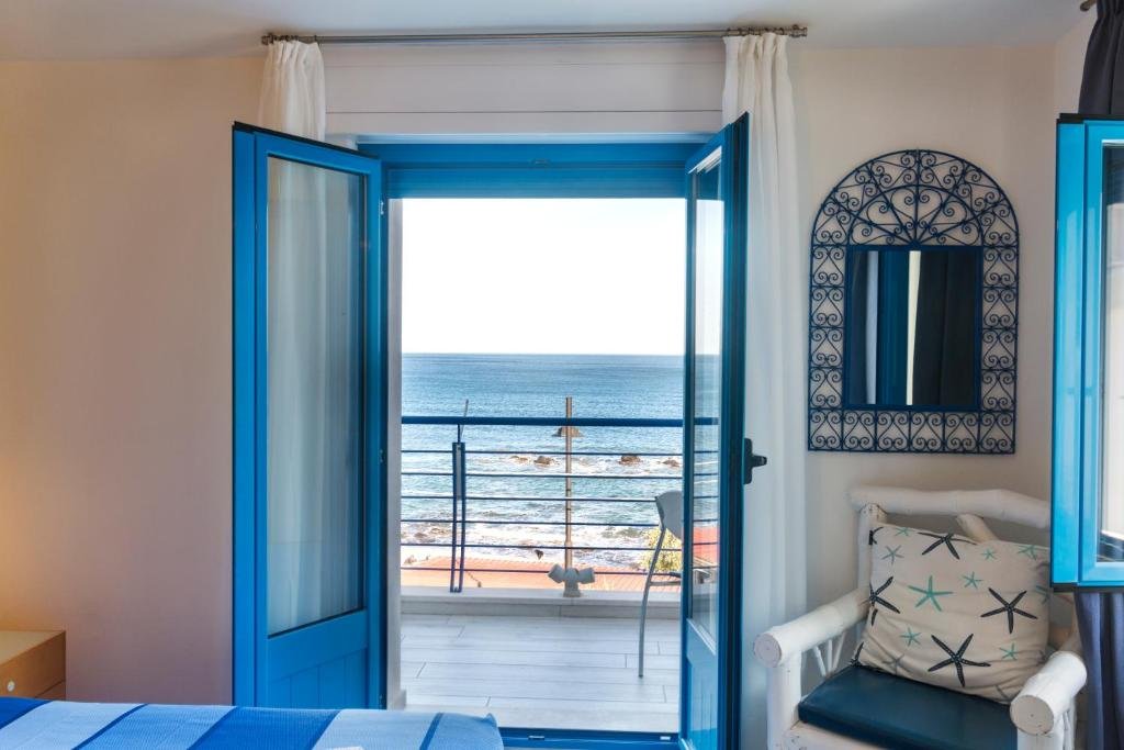 Goedkoop hotel Cala Gonone billig hotel Cala Gonone