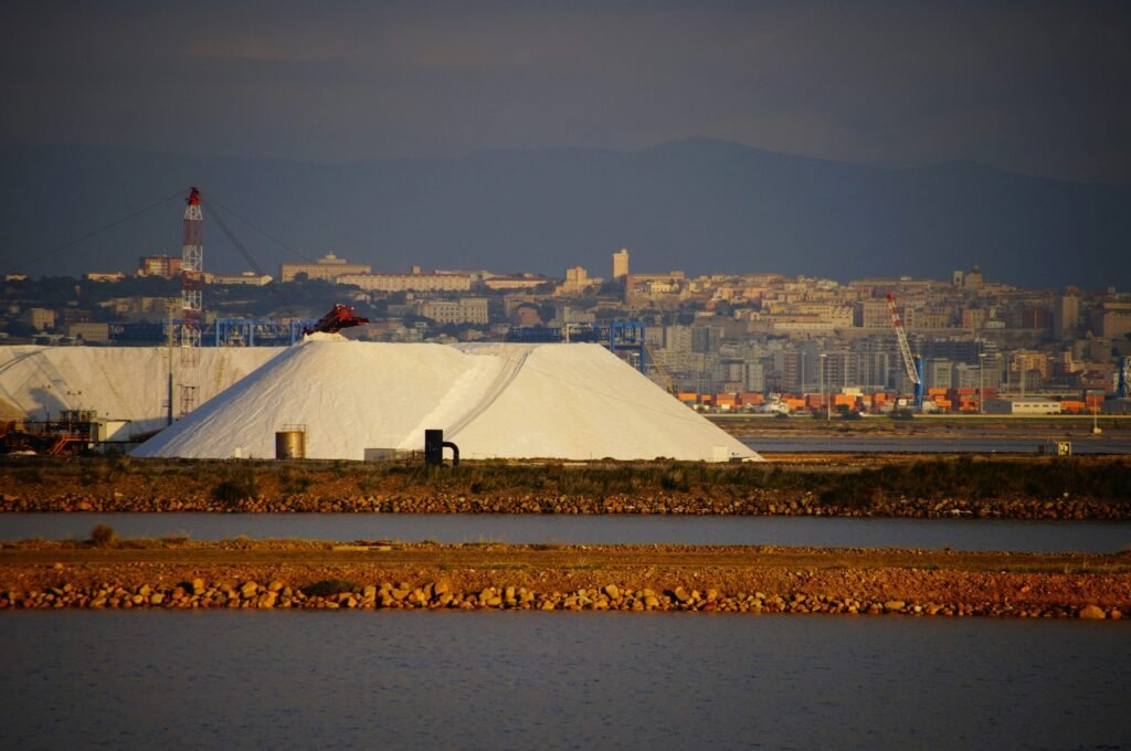 Salinen Sardinien Salzflächen