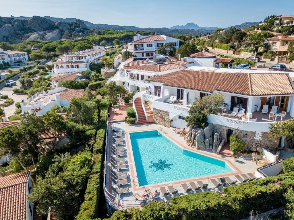 Hotel baia Sardinia Costa Smeralda schwimbad