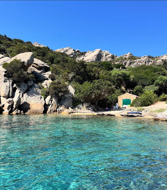 Kleines strand Sardinien Palau