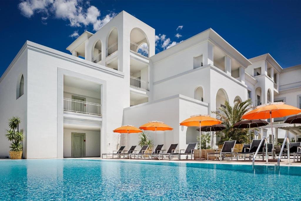 Hotel Olbia lufthaven luxoise hotel schwimbad